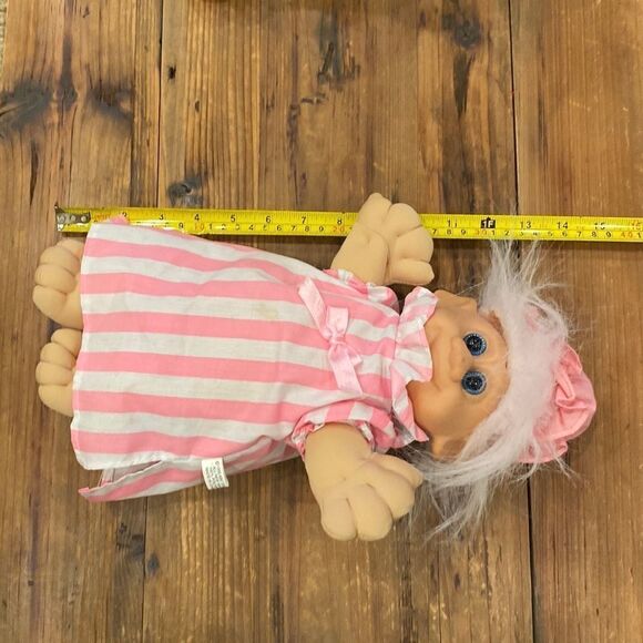 Vintage ABC distribution Troll Doll Pink White Pajama Soft Body Vinyl 1993 - Picture 12 of 16
